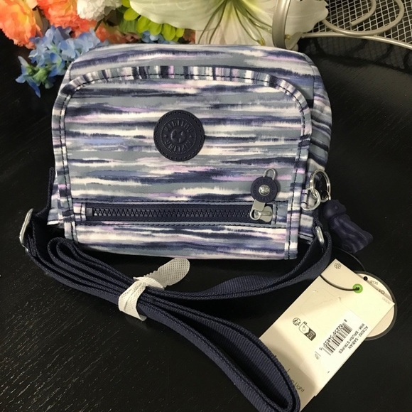 Kipling Sabian Crossbody - Picture 2 of 4